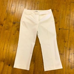 TAHARI DRESS CROP PANTS.